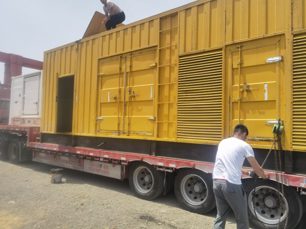 象州发电机出租100KW发电机需要什么规格的电缆线?